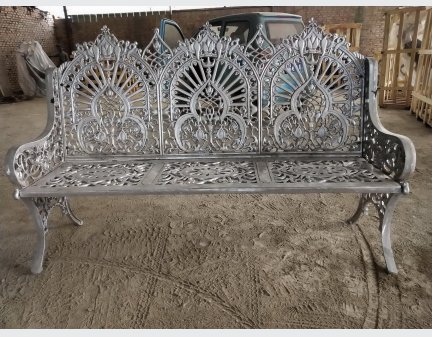 Garden Furniture Products Yard Art Metal Garden Garden Sculpture